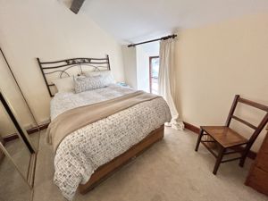 Photo 35- click for photo gallery